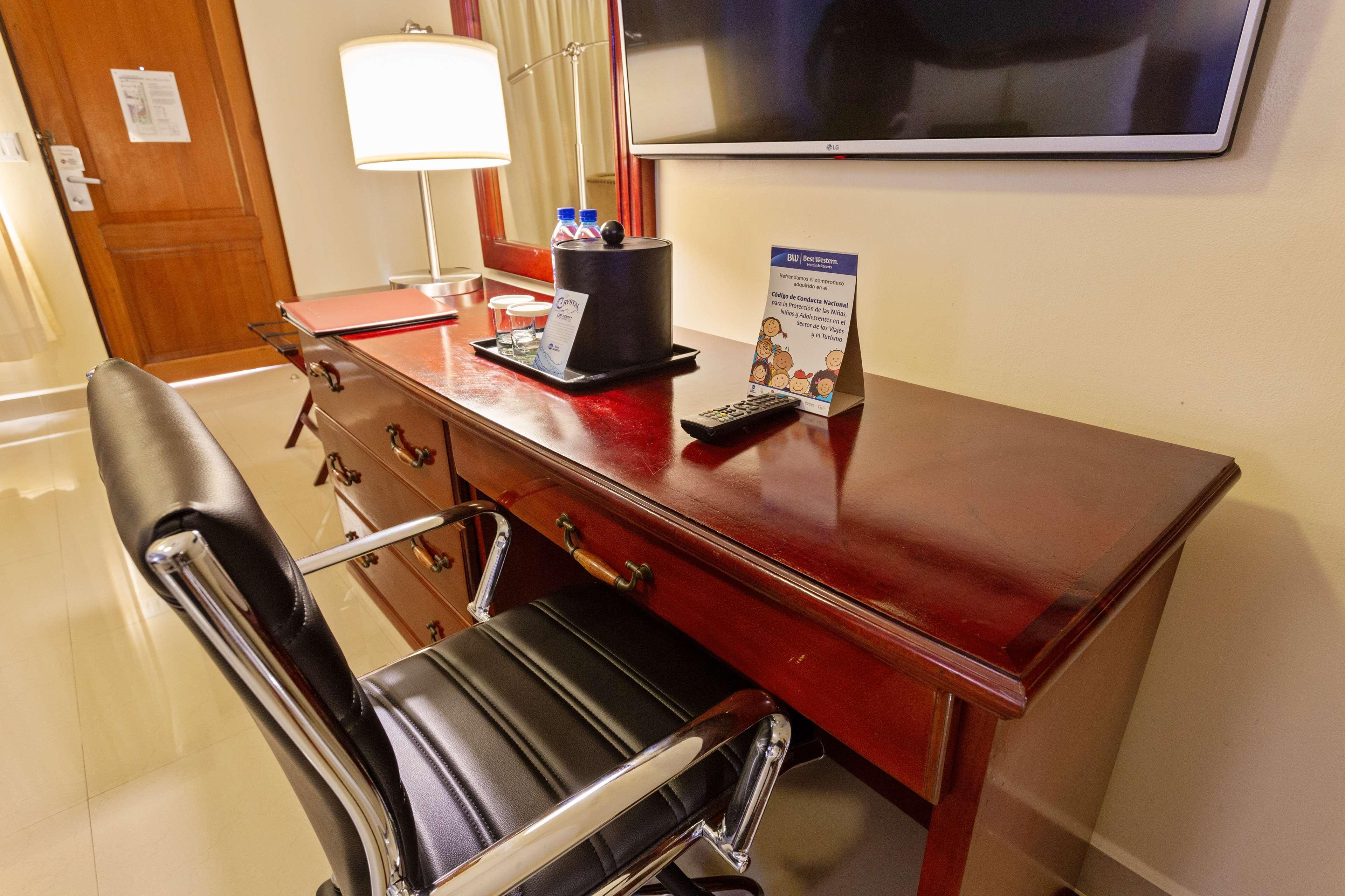 Best Western Plus Belize Biltmore Plaza Belize City Exterior foto