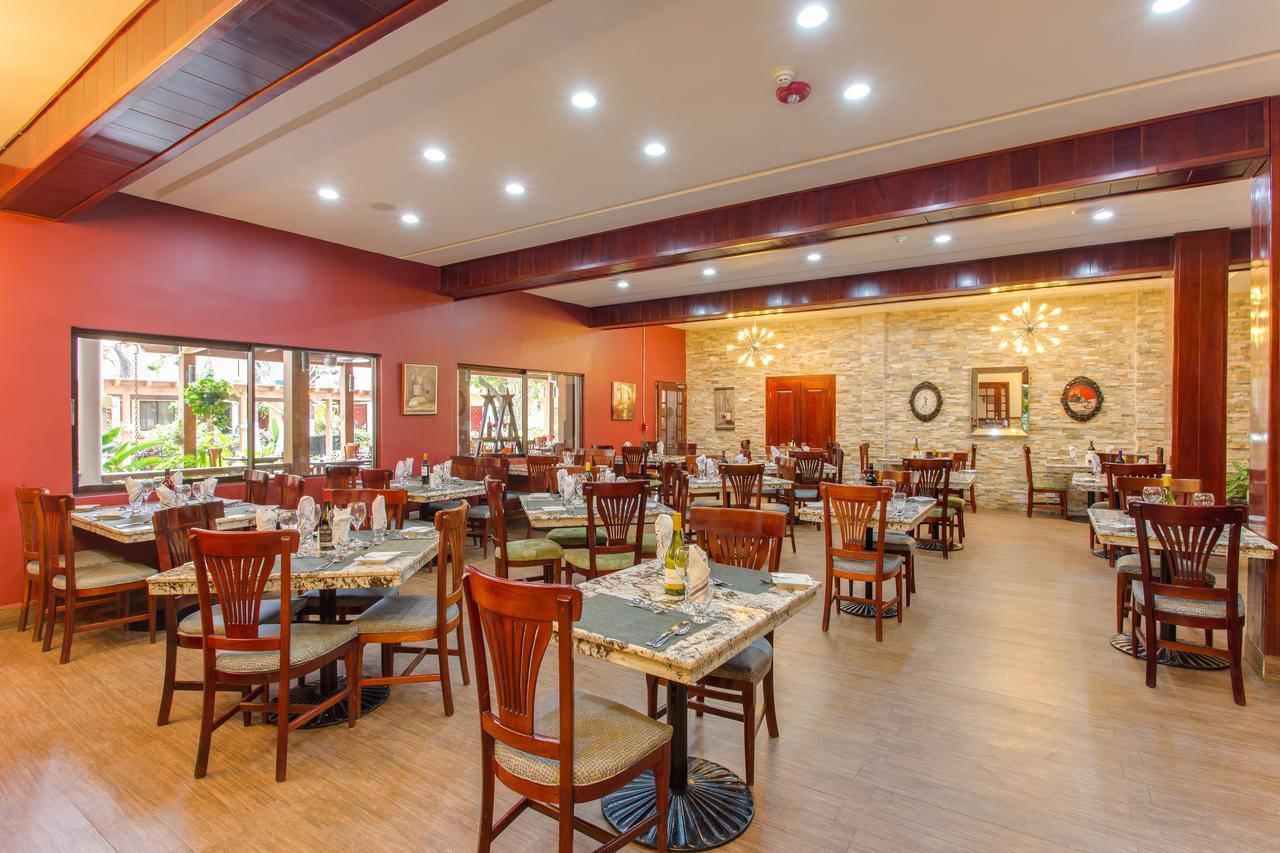 Best Western Plus Belize Biltmore Plaza Belize City Exterior foto